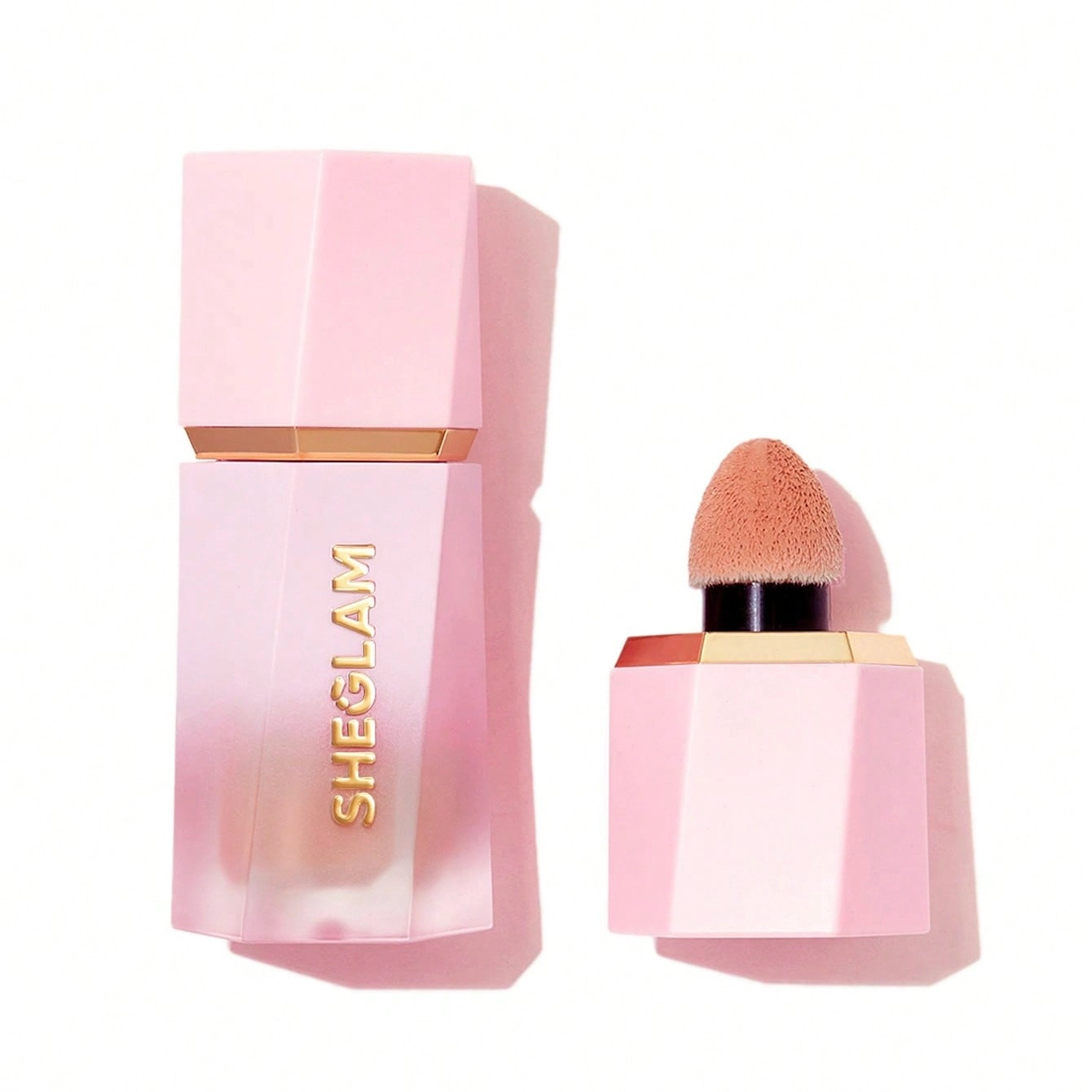 رژگونه مایع کالر بلوم شیگلم | Sheglam Color Bloom Liquid Blush اورجینال را میتوانید از بهارشاپ بیوتی (BaharShopBeauty.ir) تهیه کنید.