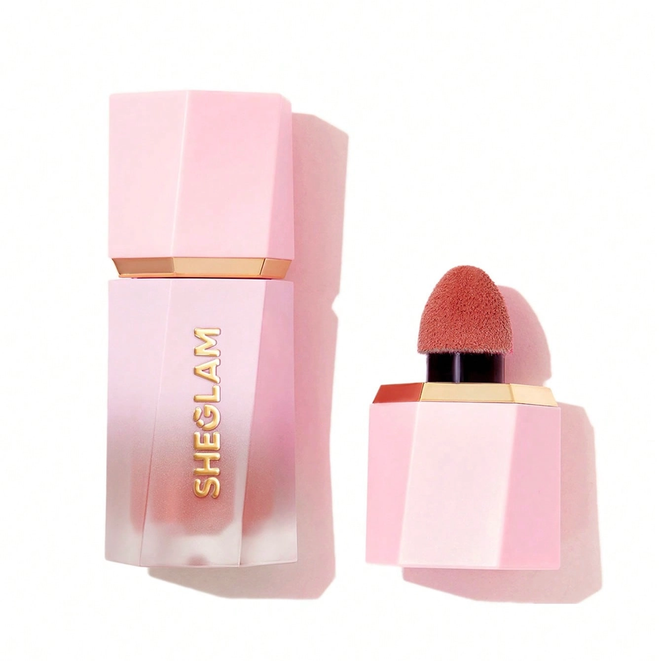 رژگونه مایع کالر بلوم شیگلم | Sheglam Color Bloom Liquid Blush اورجینال را میتوانید از بهارشاپ بیوتی (BaharShopBeauty.ir) تهیه کنید.