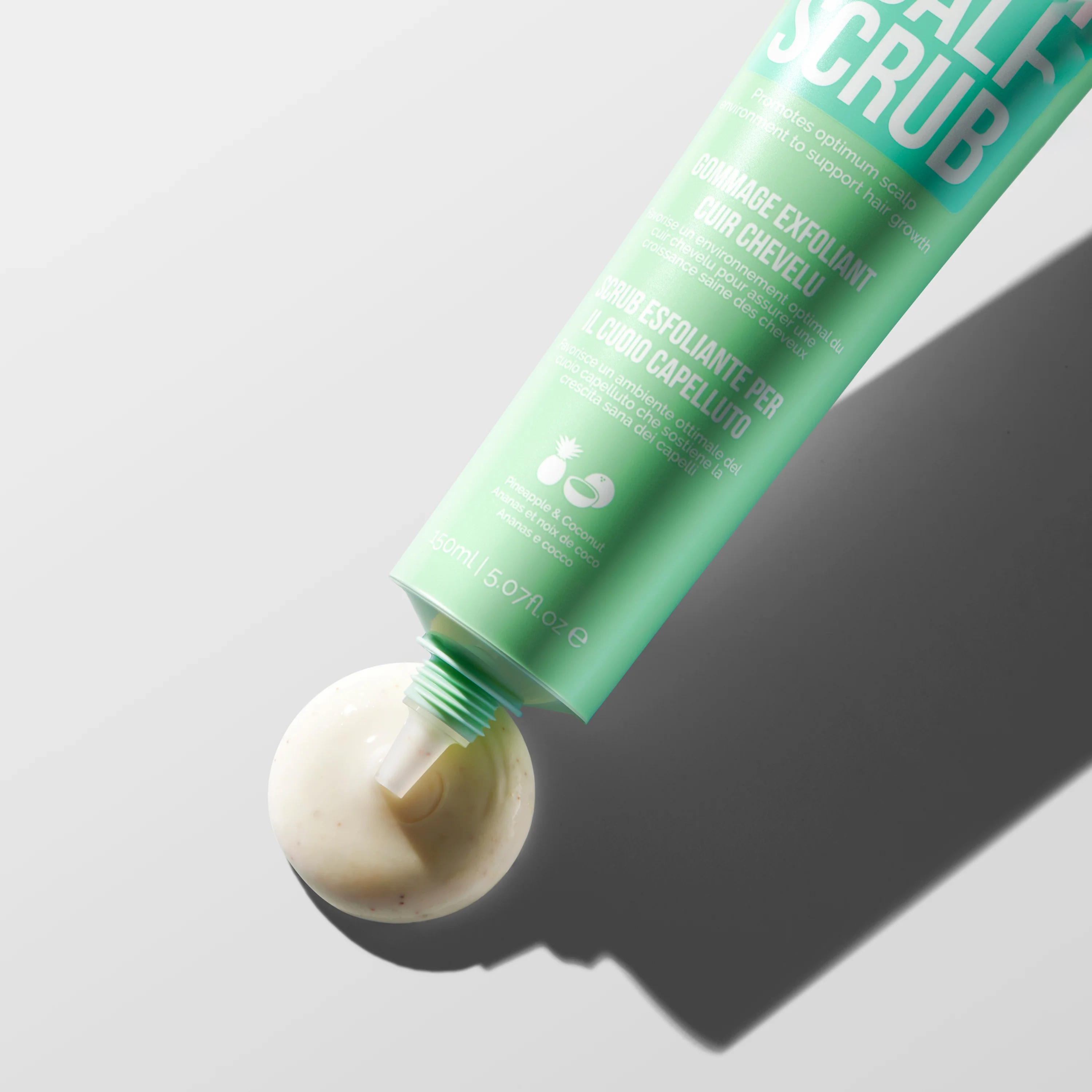 اسکراب لایه بردار کف سر هیربرست | Hairburst Exfoliating Scalp Scrub اورجینال را میتوانید از بهارشاپ بیوتی (BaharShopBeauty.ir) تهیه کنید.